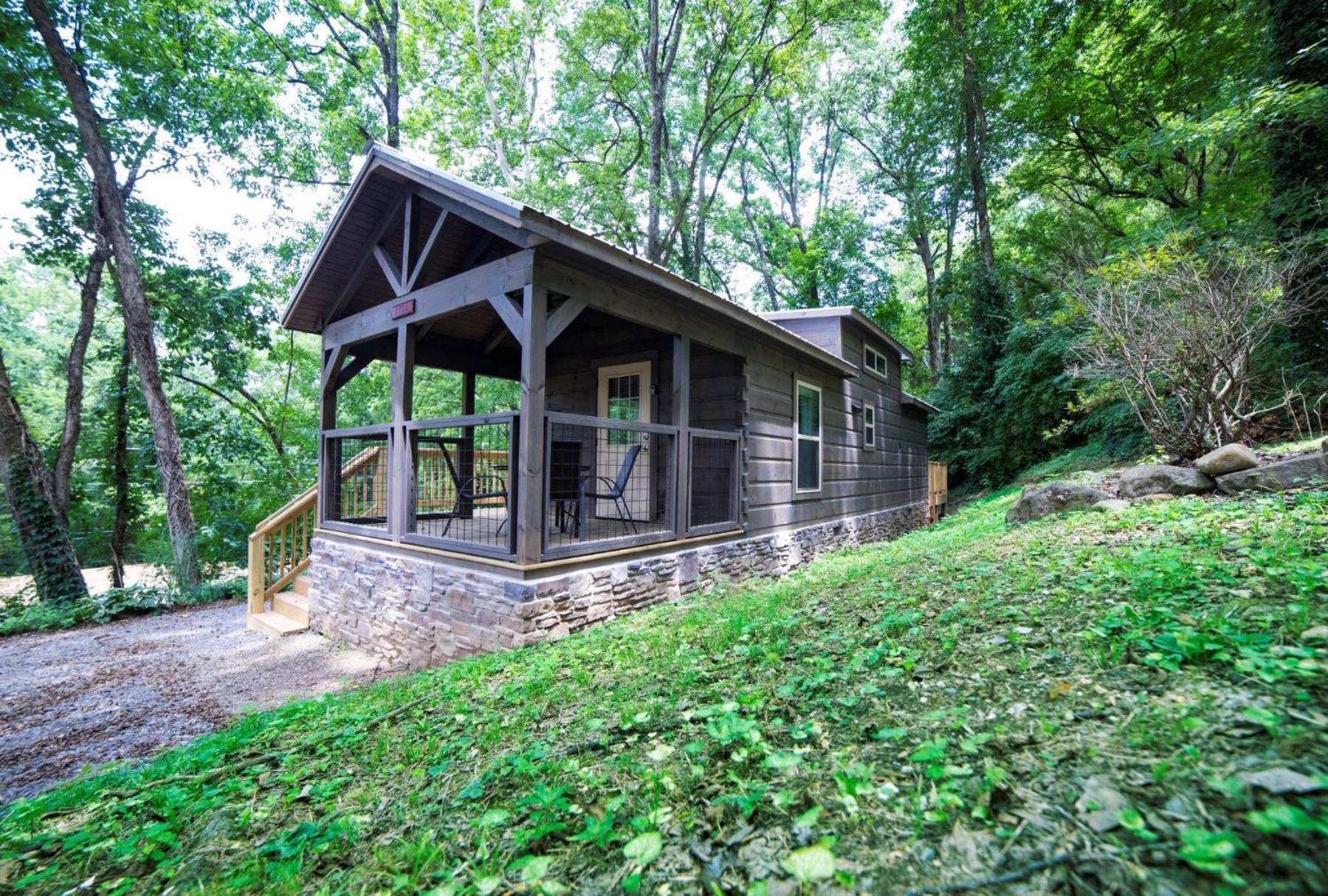 Ryon Tiny Home Cabin City-Side Rustic Retreat Chattanooga Exterior photo